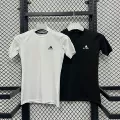 229 short sleeved tight fitting clothes