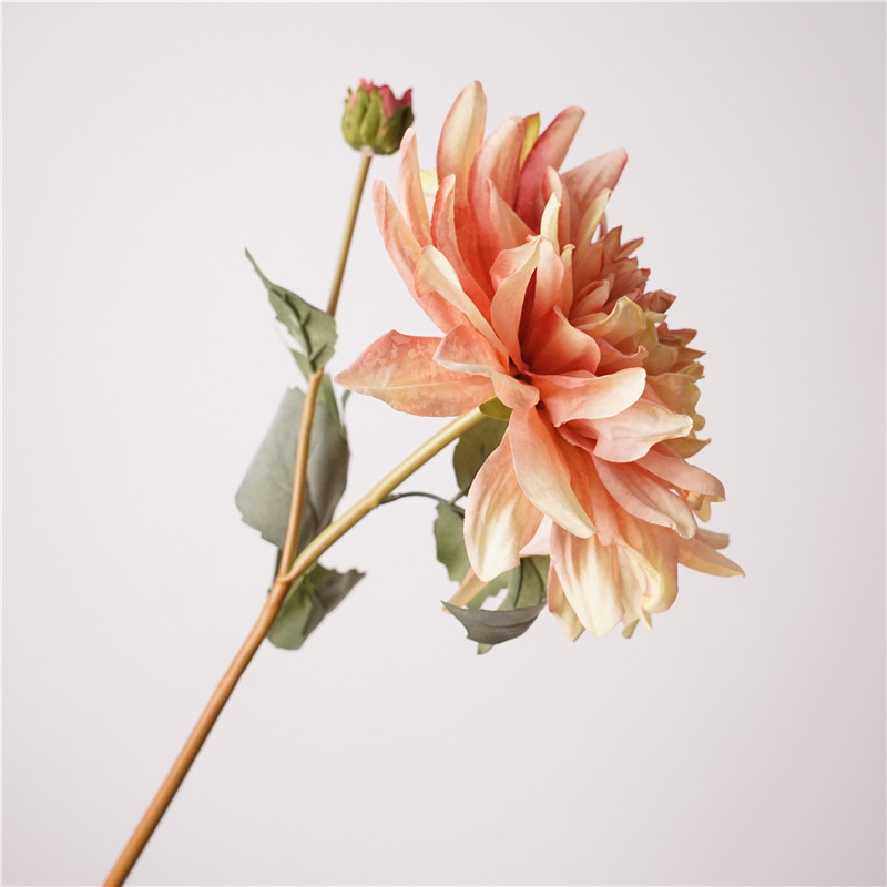 高品質模擬 2 ヘッドエルザダリア卸売結婚式の花エンジニアリング装飾シルクダリア造花アート|undefined