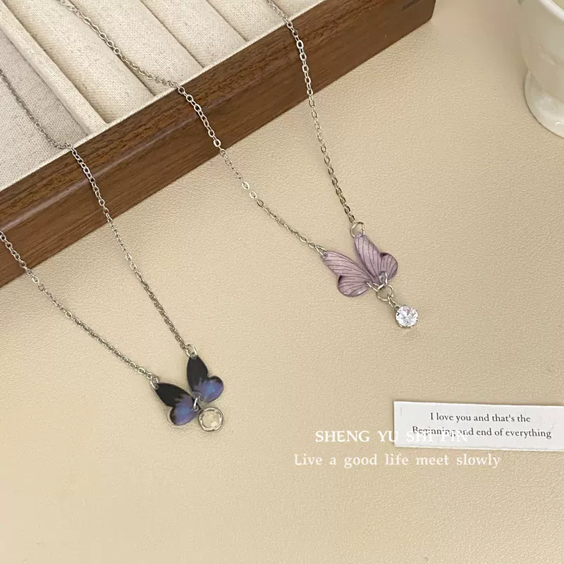 超仙渐变蝴蝶吊坠项链小巧精致简约设计感百搭个性高颜值锁骨链