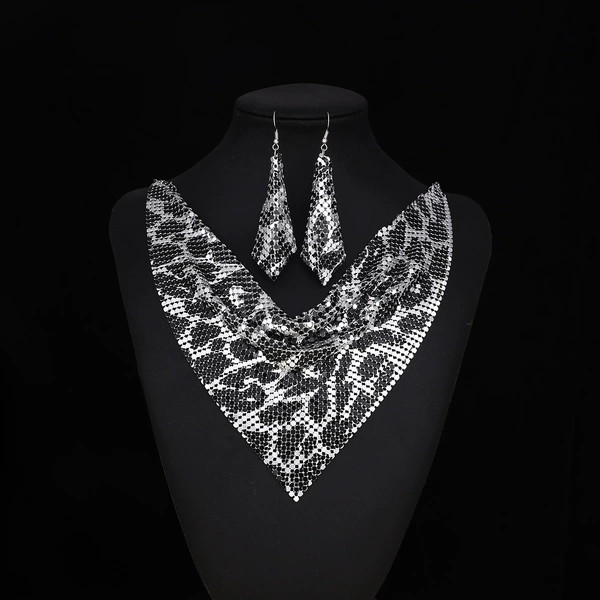 Silver Leopard-Triangle Scarf Necklace Earrings LW109-06