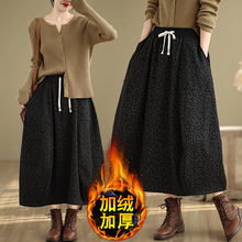 加绒加厚碎花半身裙女秋冬款高级感复古黑色高腰中长款蓬蓬裙冬裙