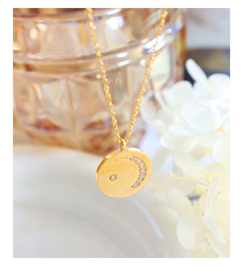 1 Piece Simple Style Round Moon Titanium Steel Plating Inlay Zircon Pendant Necklace_colorza_4