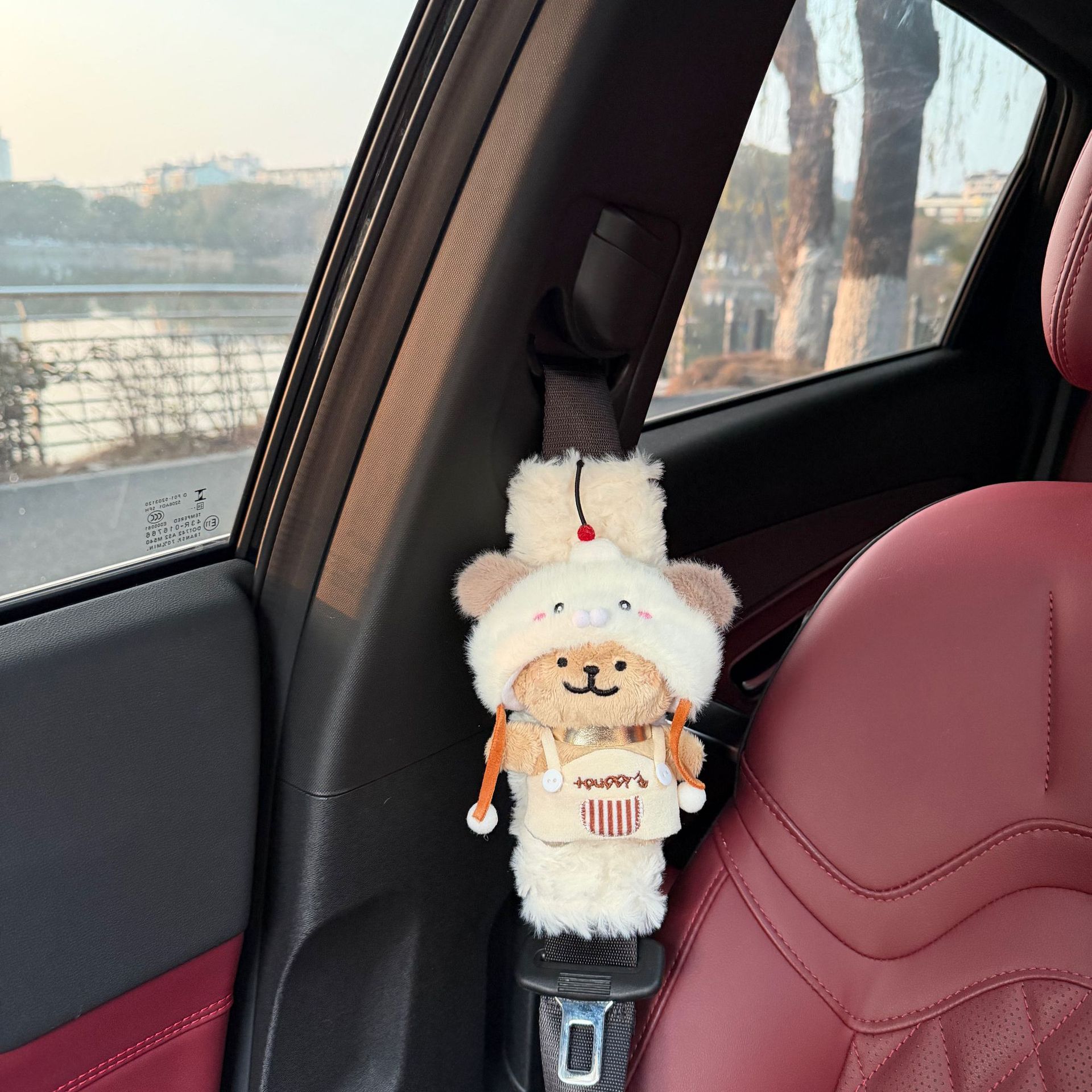 Afternoon Tea Line Dog Car Seatbelt Shoulder Pad Cute All-Season Anti-Strangling Neck Protector New Car Gift