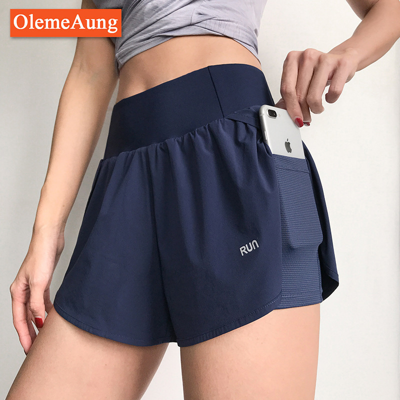Loose-Fitting Women's Sports Shorts, Anti-Exposure Gym Shorts, High-Waisted Yoga Pants, Quick-Drying Running Shorts, Suitable for Outdoor Wear in Summer, Moisture-Wicking and Sweat-Wicking
