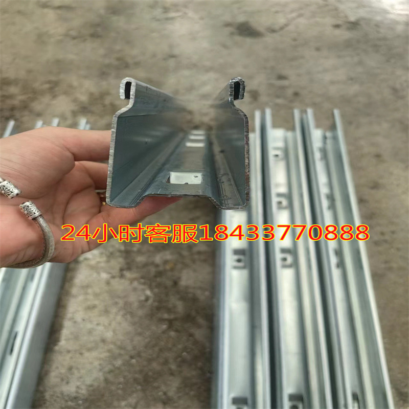 出口导槽机 卷帘门配套设备 规格可按需制作 出口压瓦机 实体厂家