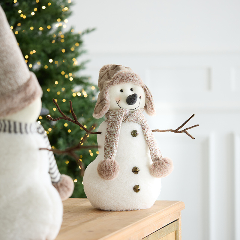 Nuevos productos transfronterizos Vacaciones navideñas Muñeco de nieve Claus Decoración navideña Muñeca Goblin Centro comercial Decoración de la escena del hogar