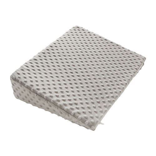 Cross-border baby anti-vomiting pillow 3D bean fleece soothing sleep portable pillow triangle slope feeding pillow newborn