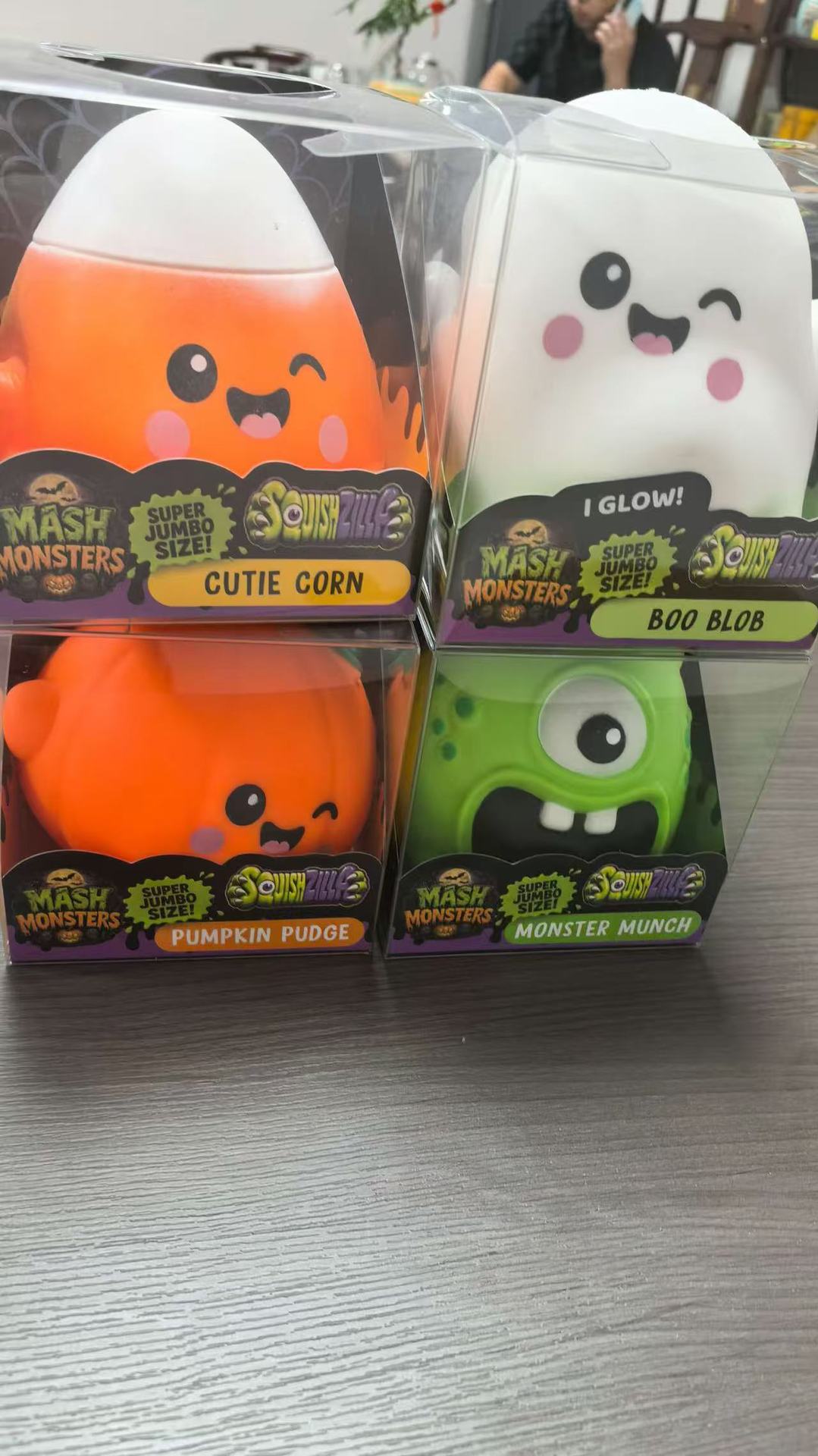 A cute little monster [4 pieces/terminal box]