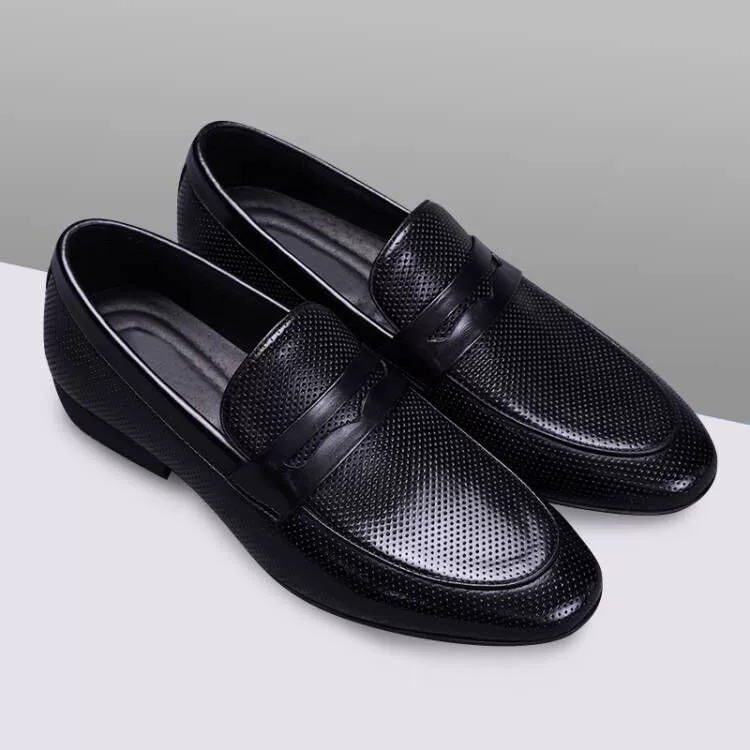 Повседневная мужская кожаная обувь мужская обувь одна педаль новая пробивная сандалия повседневная кожаная обувь бизнес полые блестящие мужские кожаные туфли