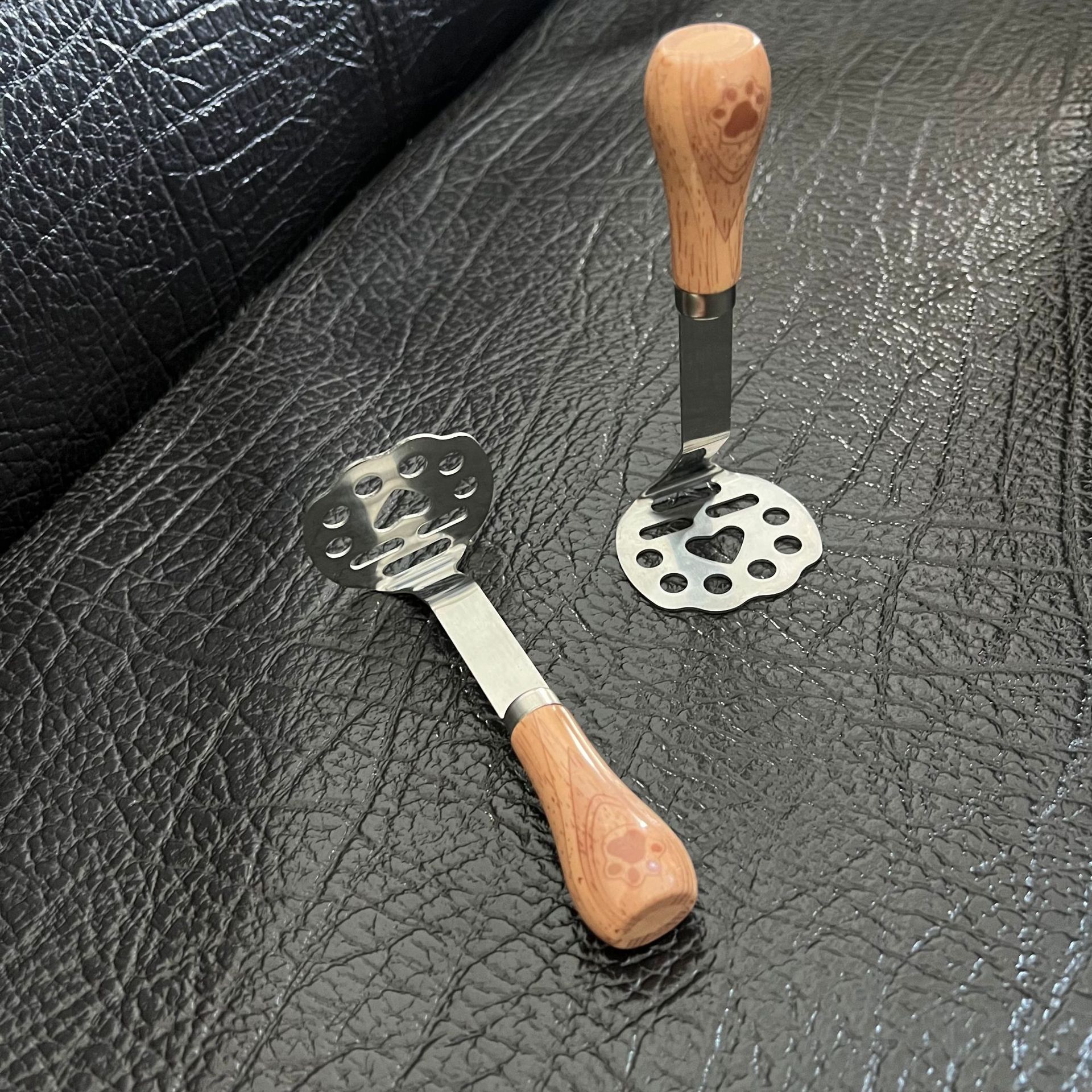 Presión de puré de papa vertical en stock, triturador de lodo de acero inoxidable, triturador de prensa, herramienta de suplemento alimenticio para bebés