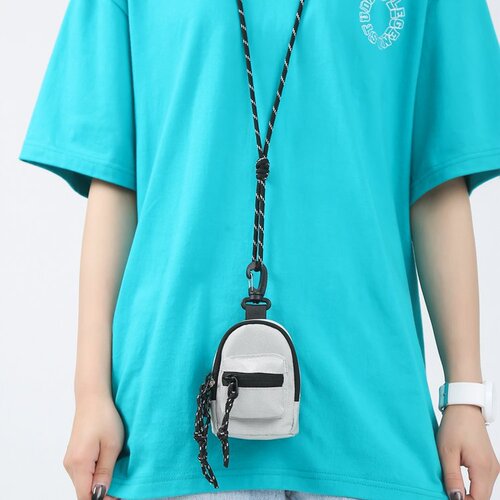 Genuine materials, classic style crossbody bag zipper stitching