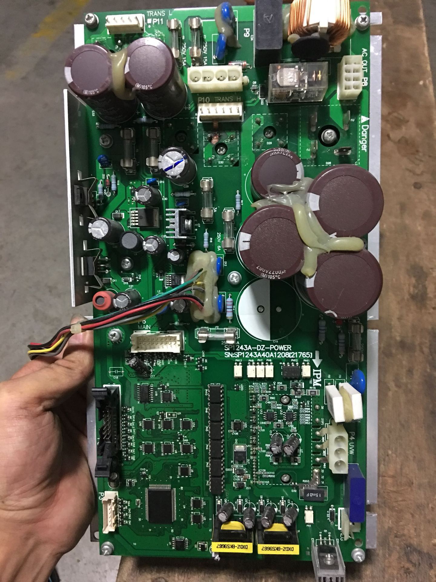 兄弟9820圆头锁眼机430D舒普套结机电源板工业缝纫机垒德株垒德株