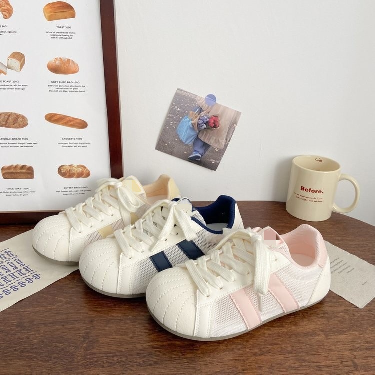 Explosión de la red transpirable no sofoca los pies zapatos de entrenamiento de mujeres 2026 verano nuevo partido estudiantil de alto valor casual zapatos blancos pequeños image 2