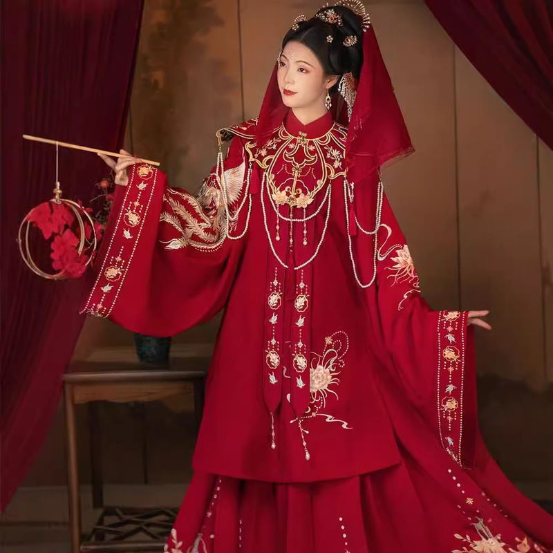 (Main room-fontanelle) huaimou Ming-made Hanfu wedding dress stand-collar oblique placket waist cloud shoulder heavy embroidery red suit