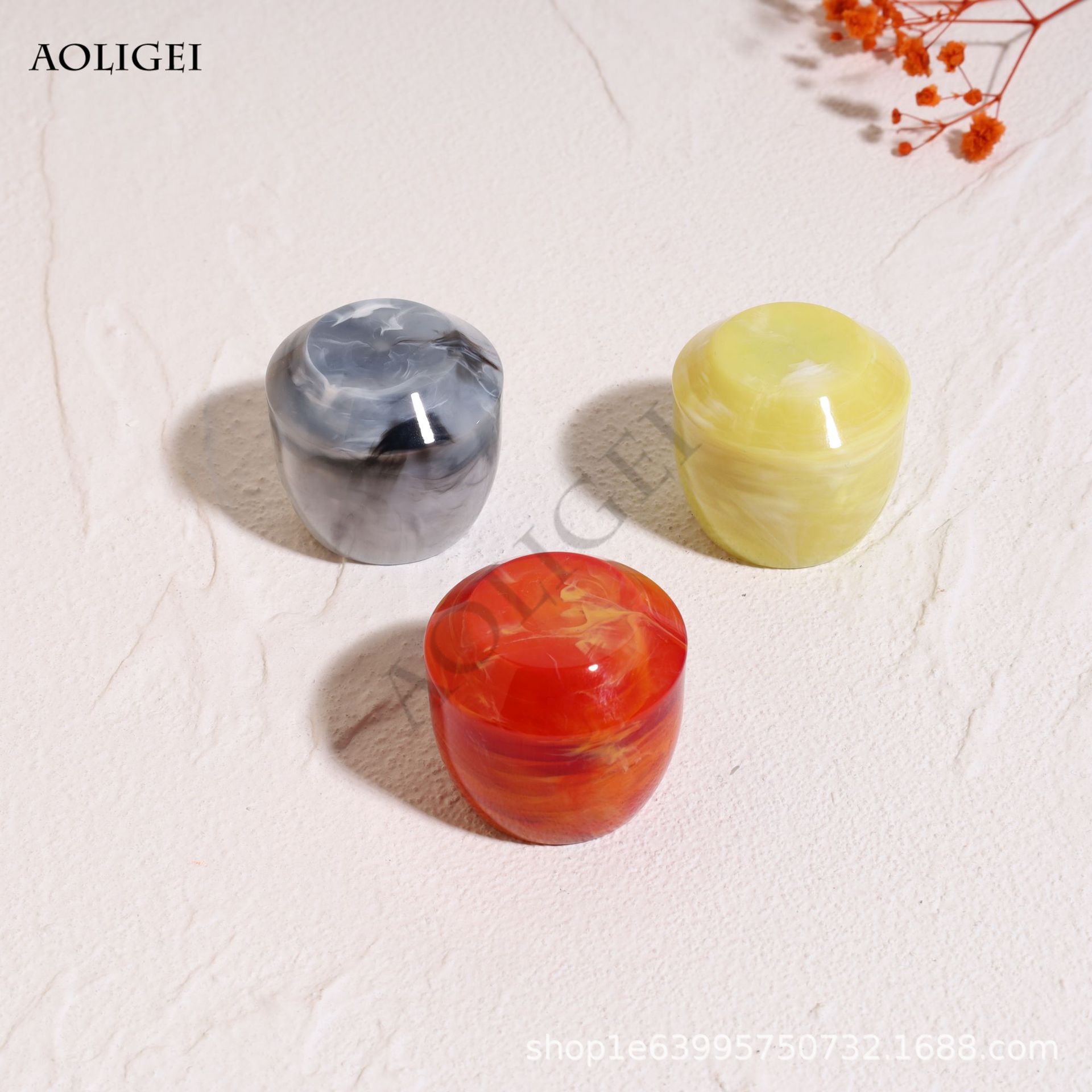 Spot flow imitation resin 15-mouth special-shaped perfume bottle cap…