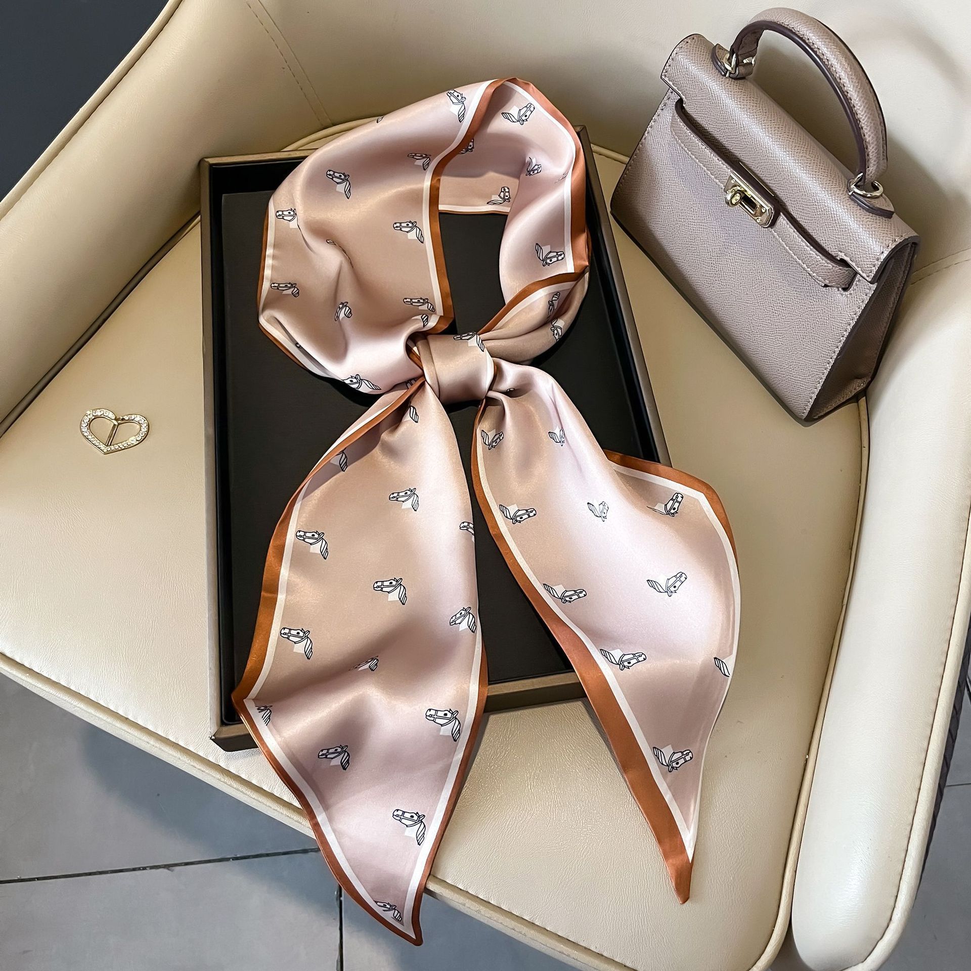 Nuevo caju pequeño cinturón de bufandas onduladas caju multifuncional cinturón de pelo de alta calidad bufandas profesionales