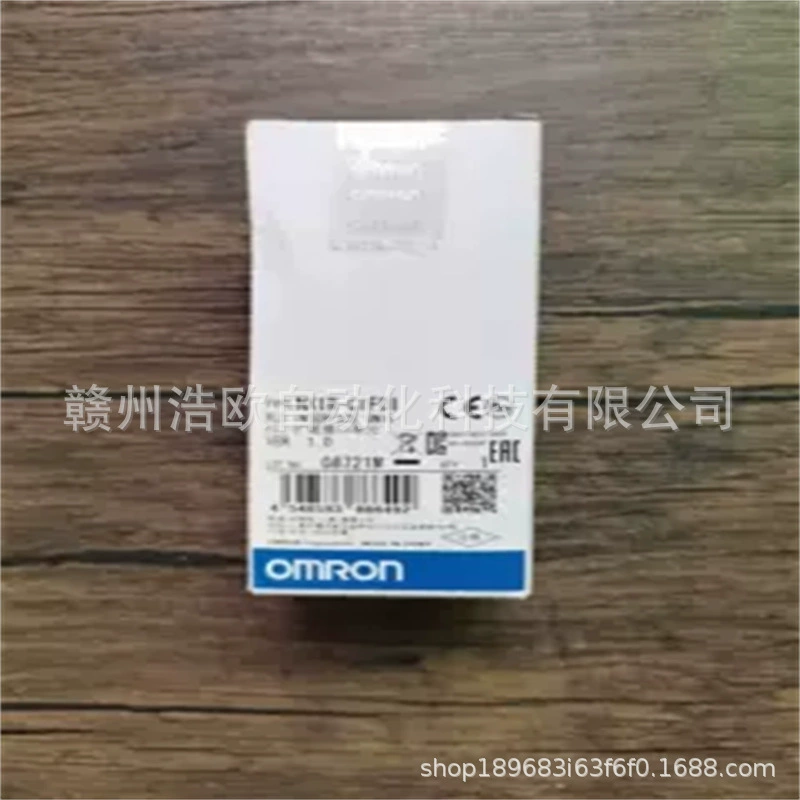 Новый оригинальный подлинный модуль расширения Omron CP7W-CIF47 для реальной съемки
