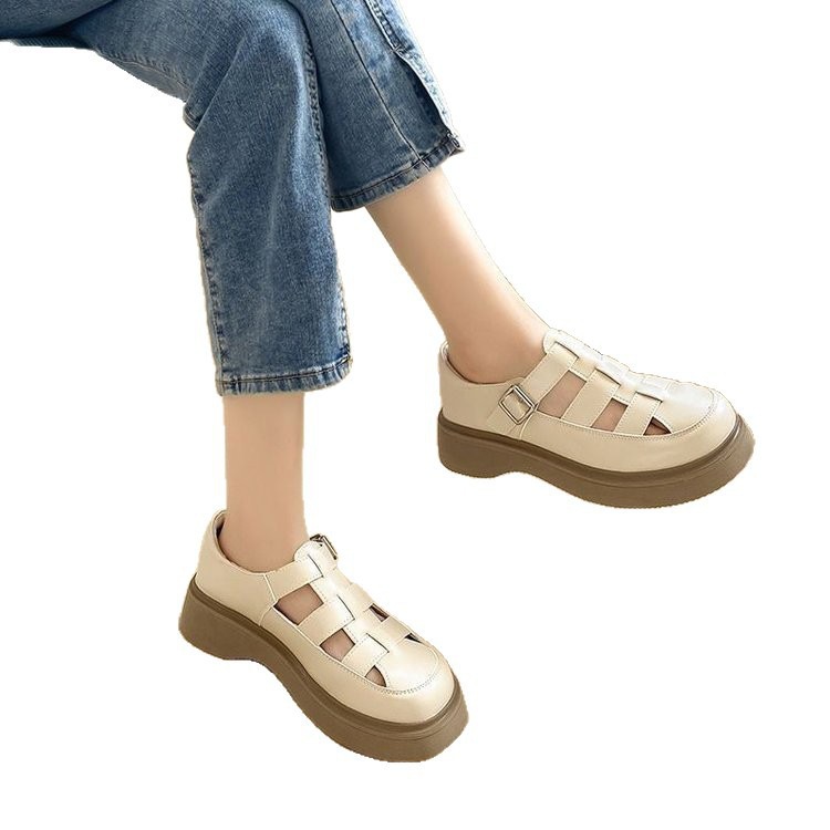 2026 nuevos zapatos de verano de una sola sandalia de hebilla romana con bolsas de vestir con falda de agujero zapatos de mujer