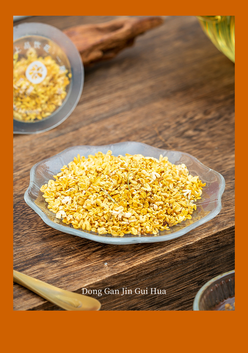Freeze-Dried Golden Osmanthus Tea Gui Hua Hua Cha Loose Flower Tea 5g Jar in use