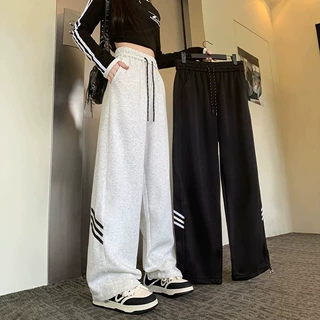 春季新款三条杠裤子女百搭宽松直筒休闲长裤ins垂坠感运动卫裤女