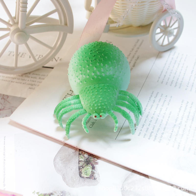 Nuevo tipo de araña de reclutamiento, pellizco creativo, compresión reducida, ventilación, empuje, pequeño regalo, mercado nocturno, puesto mayorista