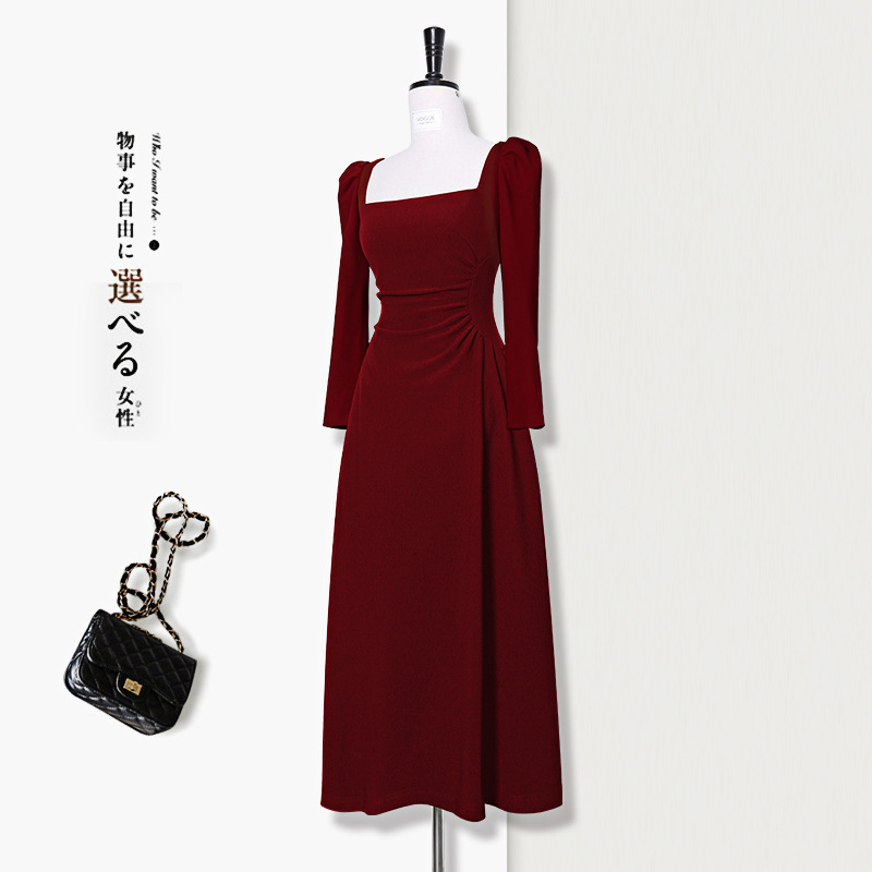 Red dress Women's French Long-sleeved Engagement Dress Daily Wear Hepburn Little Red Dress High-end Elegant Autumn and Winter
