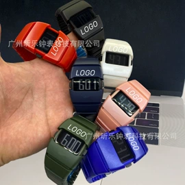 石英表;机械表;表壳