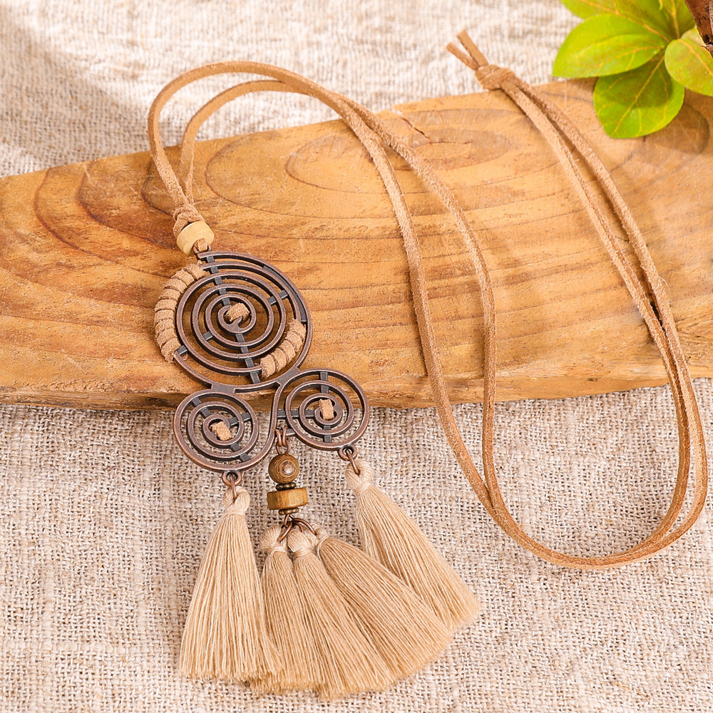 European and American Fashion Casual Style Long Sweater Chain Creative Handmade Woven Tassel Pendant Necklace Vintage Accessories Wholesale