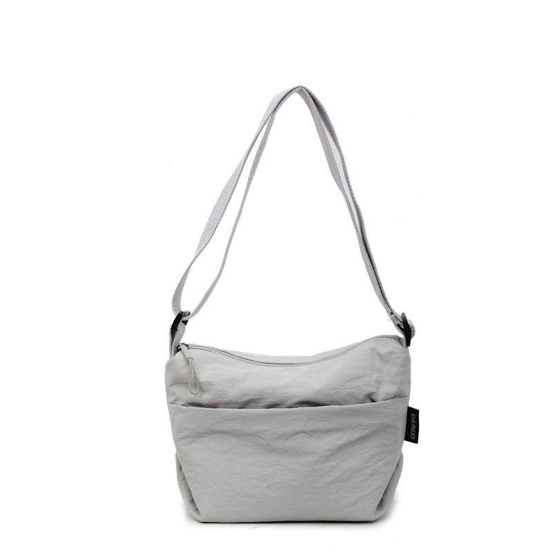 New Lightweight Nylon Casual Simple Commuter Shoulder Crossbody Bag Versatile Mobile Phone Bucket Bag - Thumbnail 5