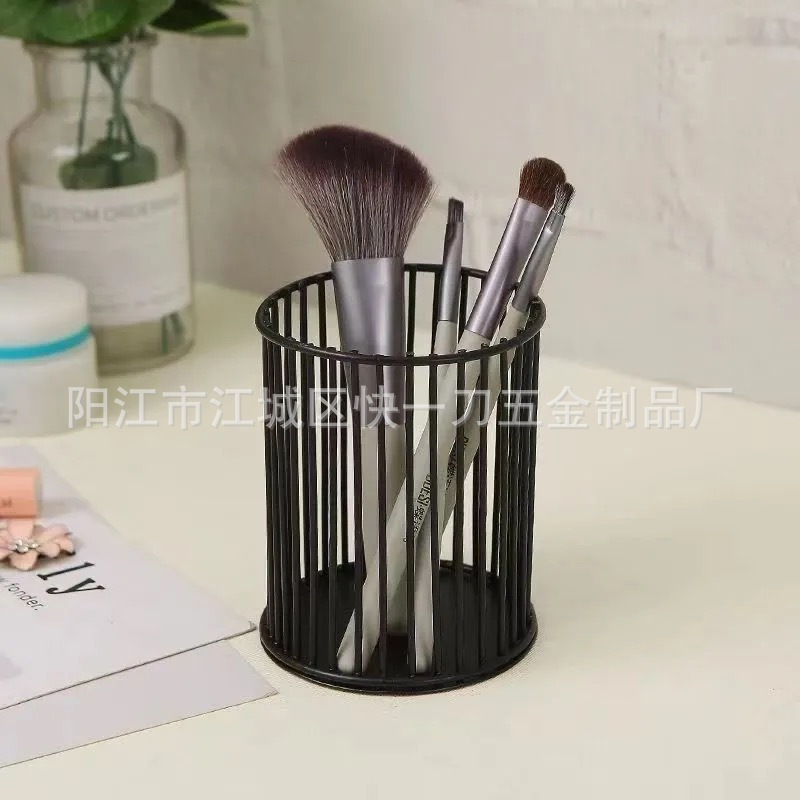 メーカー卸売り鉄芸筆立て家庭用眉筆化粧ブラシ収納かごデスクトップ文房具整理透かし収納桶|undefined