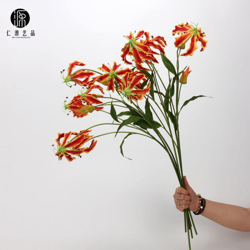 Factory Direct Sale Pu Realistic Lily and Garland Artificial Flowers for Wedding Aisle Decoration and Floral Arrangements Factory Direct Sale Pu Realistic Lily and Garland Artificial Flowers for Wedding Aisle Decoration and Floral Arrangements