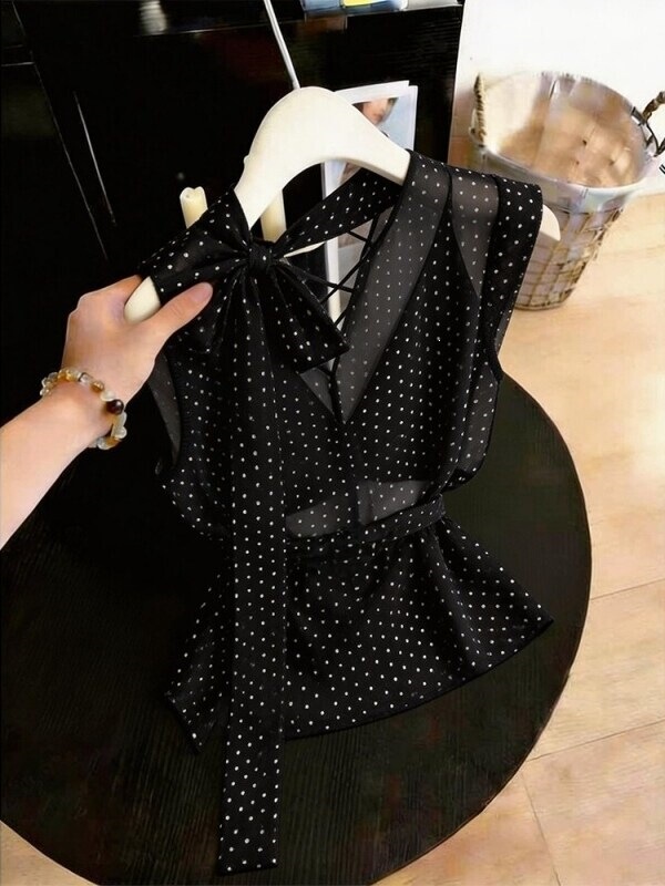 French Retro Hong Kong Style Black Polka Dot Collar Short-Sleeved Women's Summer New Elegant Versatile Tie-Up Plus-Size Top French Retro Hong Kong Style Black Polka Dot Collar Short-Sleeved Women's Summer New Elegant Versatile Tie-Up Plus-Size Top
