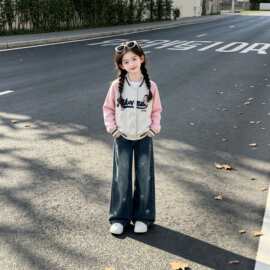 女童春秋款外套两件套2026新款秋装女孩时髦儿童休闲牛仔裤套装潮