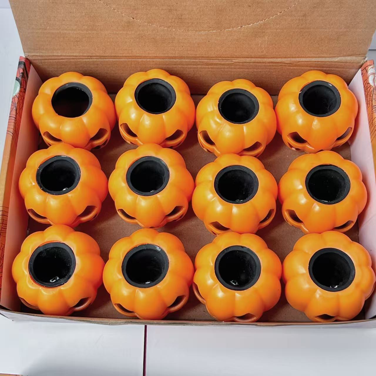Nuevo TPR extruido calabaza fantasma - ventilación juguete de reducción de presión Halloween hechizo juguete pequeño taza de extrución transfronteriza