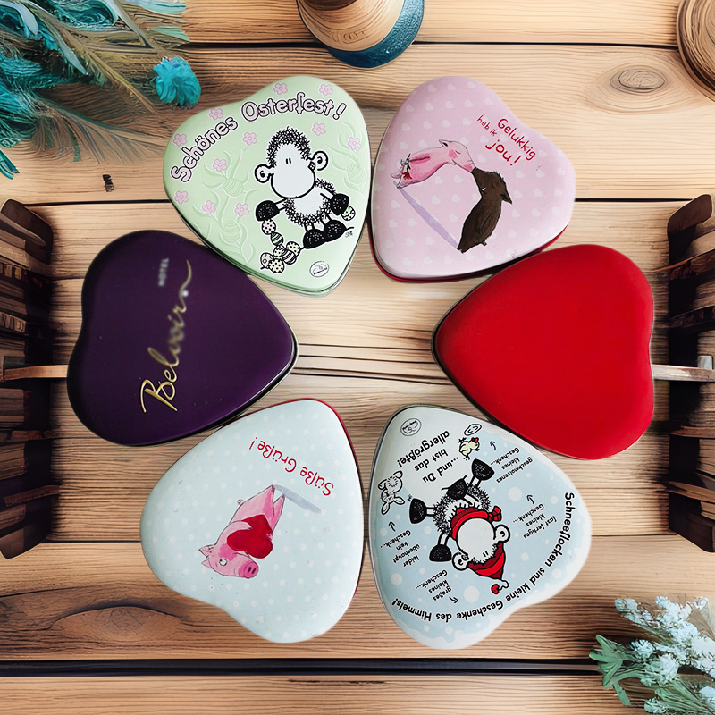 喜糖收纳盒铁皮盒圣诞节曲奇饼干心型铁罐巧克力心形铁盒节日礼品