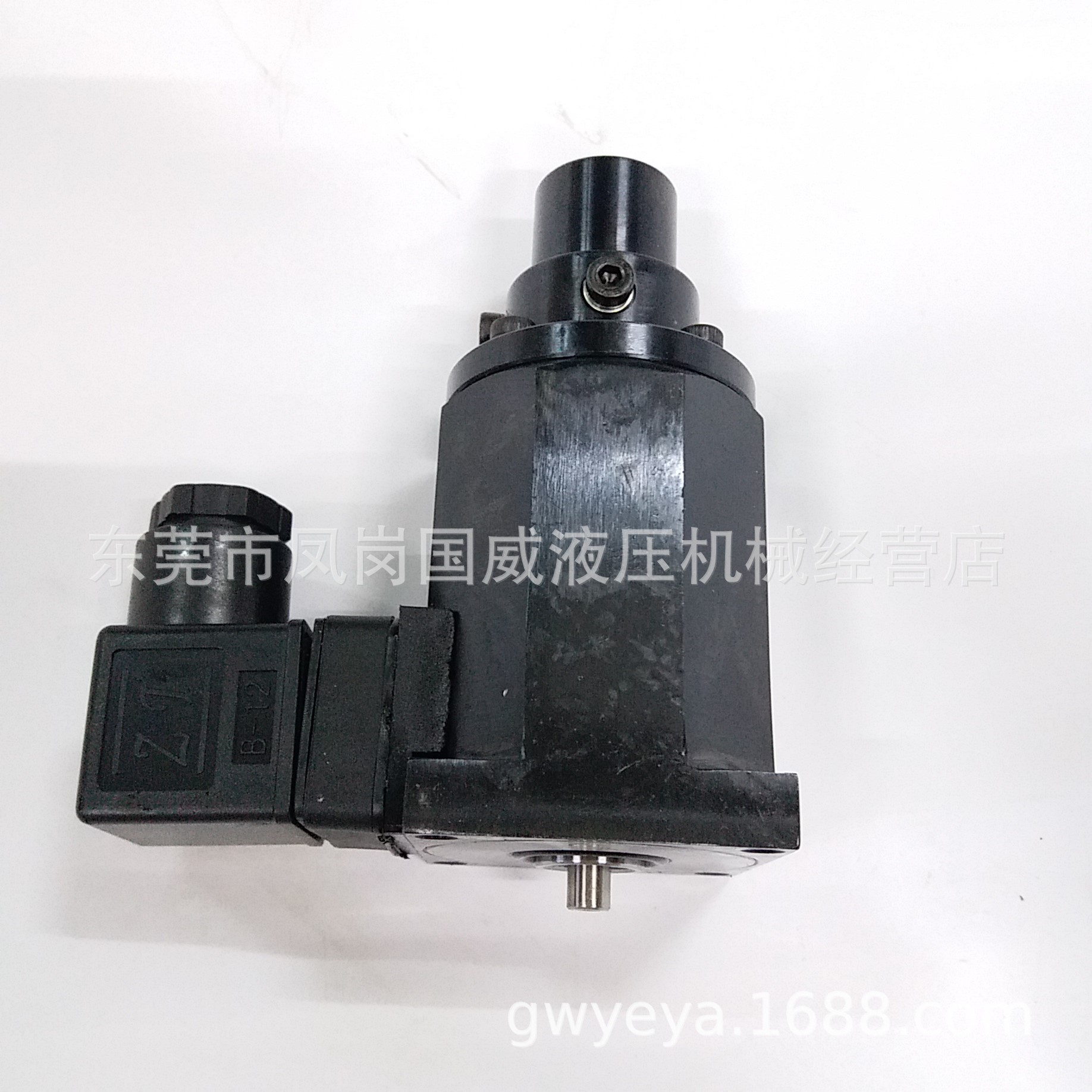 ����ֱ��������EFBG-03-125Բ�������α��������GV40