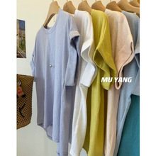 推荐入！极简慵懒卷袖前短后长短袖T恤女后装饰扣上衣