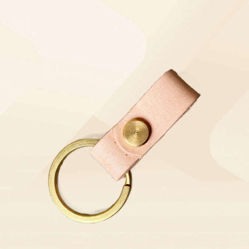 Vintage Keychain Made of Tree-Skin Leather, Pure Handmade Vegetable-Tanned Genuine Leather Car Keychain Suitable for Mercedes-Benz, Bmw, Audi