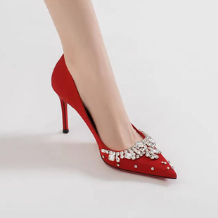 �ŵ䃞�Ś��|�tɫ��ɫ�߸�ЬŮ�I�����^������̻�Ь2026�¿�