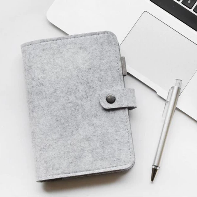 Laptop, work notebook, (Cross-border trading), tear-off sheet