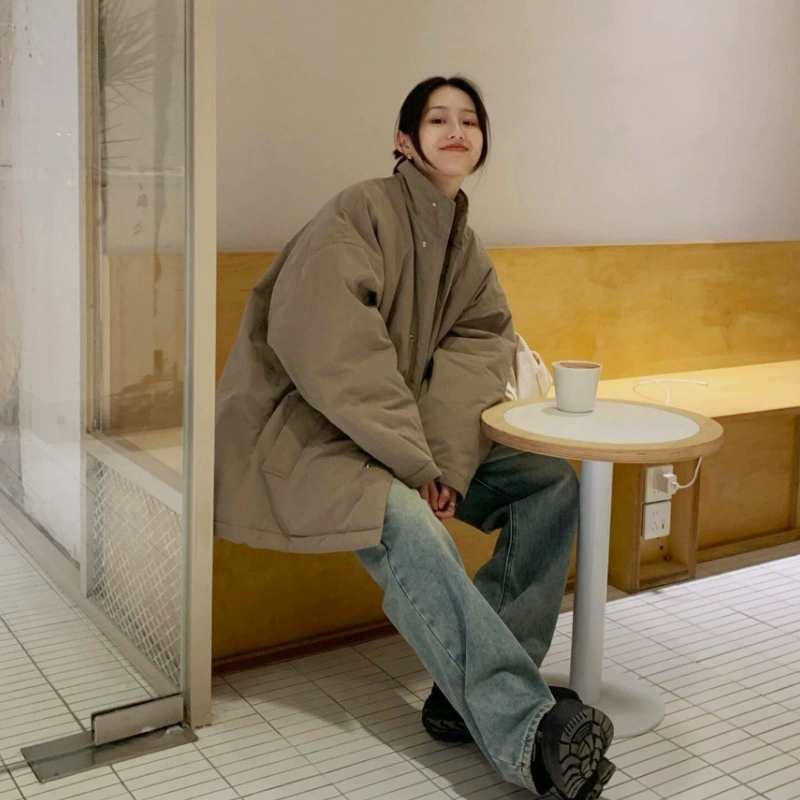 Женская зимняя куртка-пуховик, горячая модель 2025 года, высокое качество, белый пух, теплая, повседневная, средней длины, с воротником-стойкой