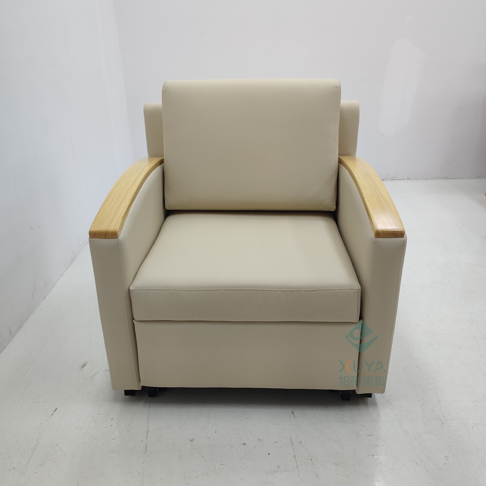Sala de estar moderna simple sofá de una sola persona sofá de madera sólida reposabrazos sofá cama multifuncional silla de enfermería silla acompañante