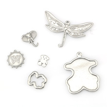 不锈钢小熊蝴蝶大象蜻蜓动物坠子时尚朋克搭配DIY吊坠饰品配件