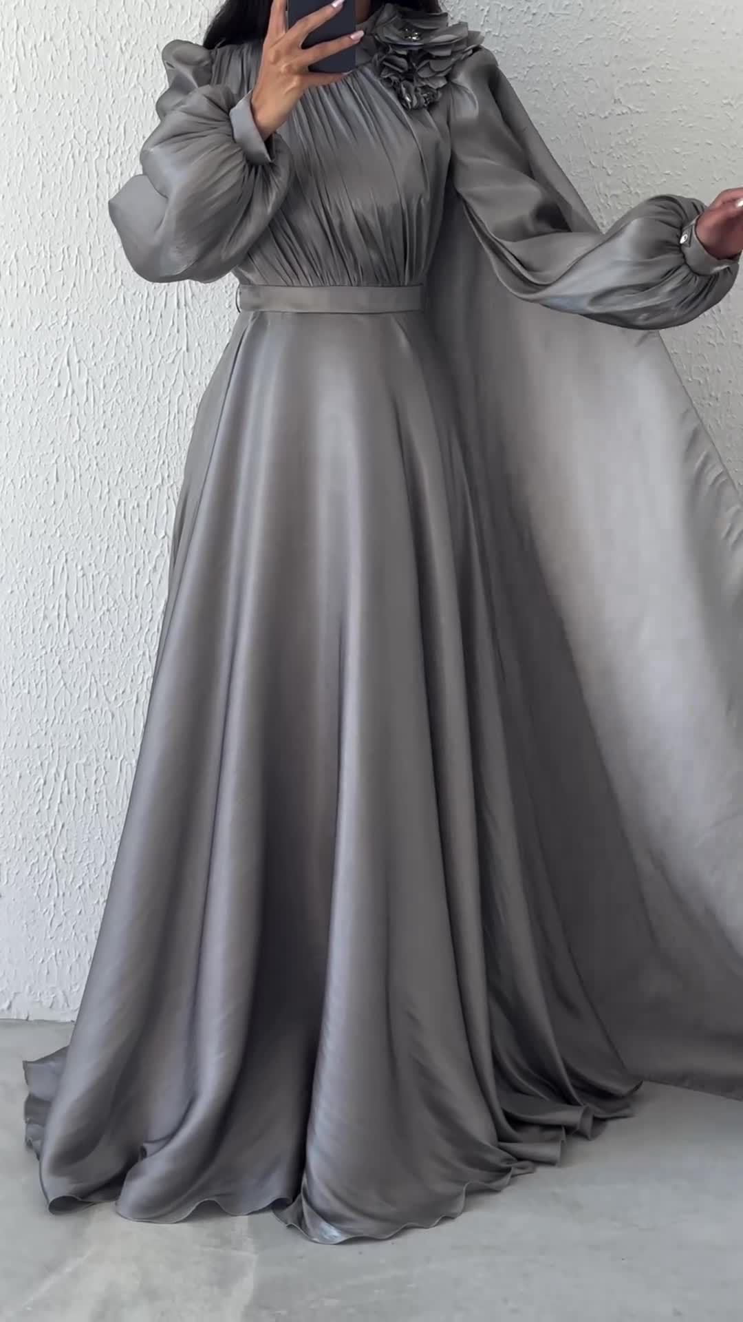 Elegant Women's Long Dress With Irregular Shawl For Evening Wear_voghion.com