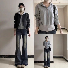灰色短款连帽卫衣外套女秋冬2025新款加绒加厚小个子收腰开衫上衣