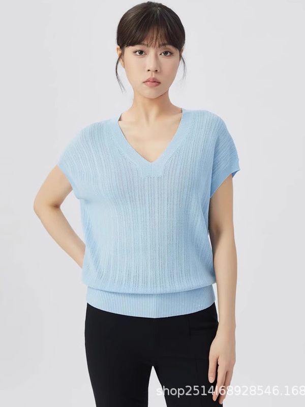 Áo thun nữ ngắn tay cổ chữ V dệt kim lụa băng sequin phong cách rộng rãi — Màu đen
