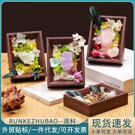 水晶工艺品;树脂工艺品;手链