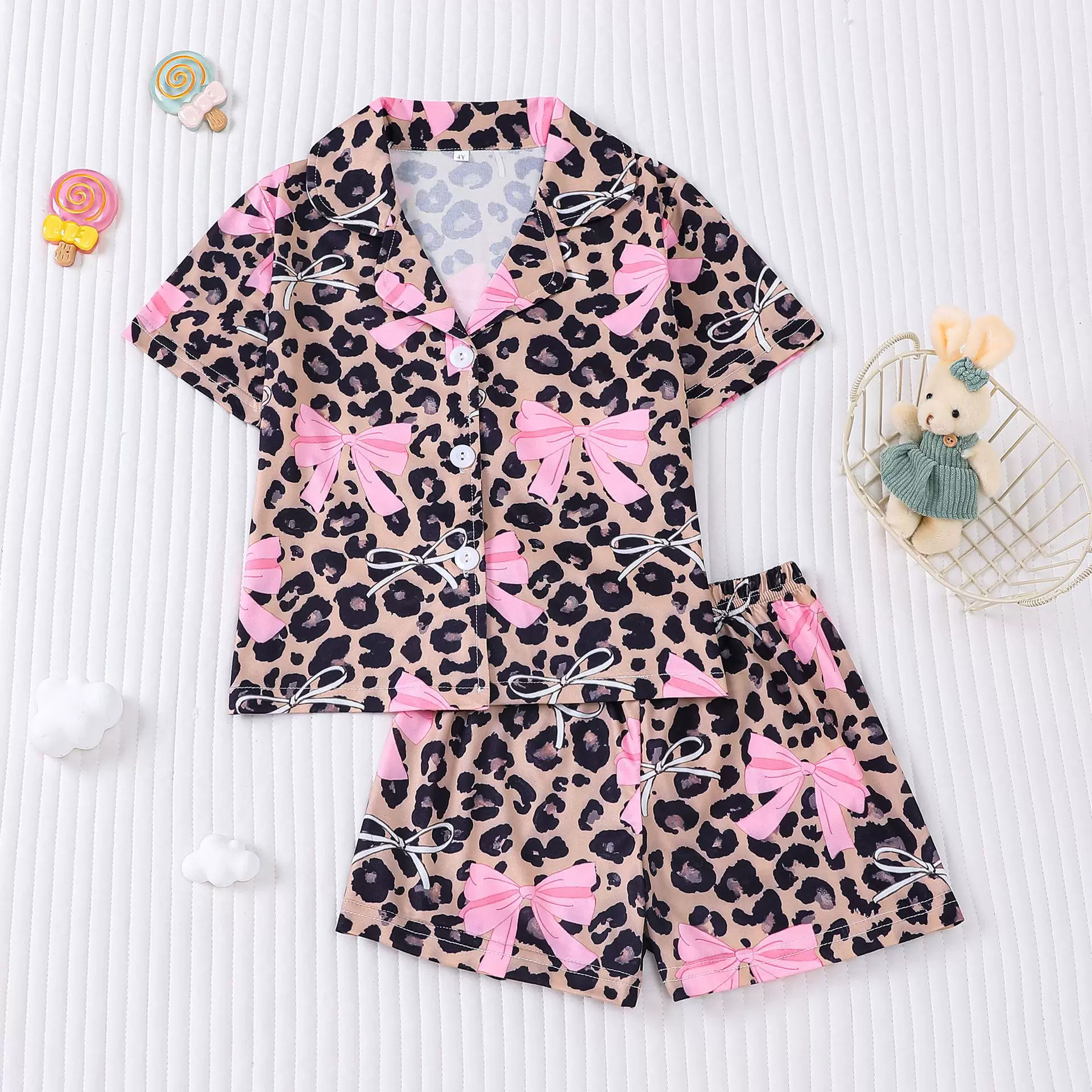 跨境外贸新款四季中童女孩睡衣套装短袖短裤开衫印花kid pajama