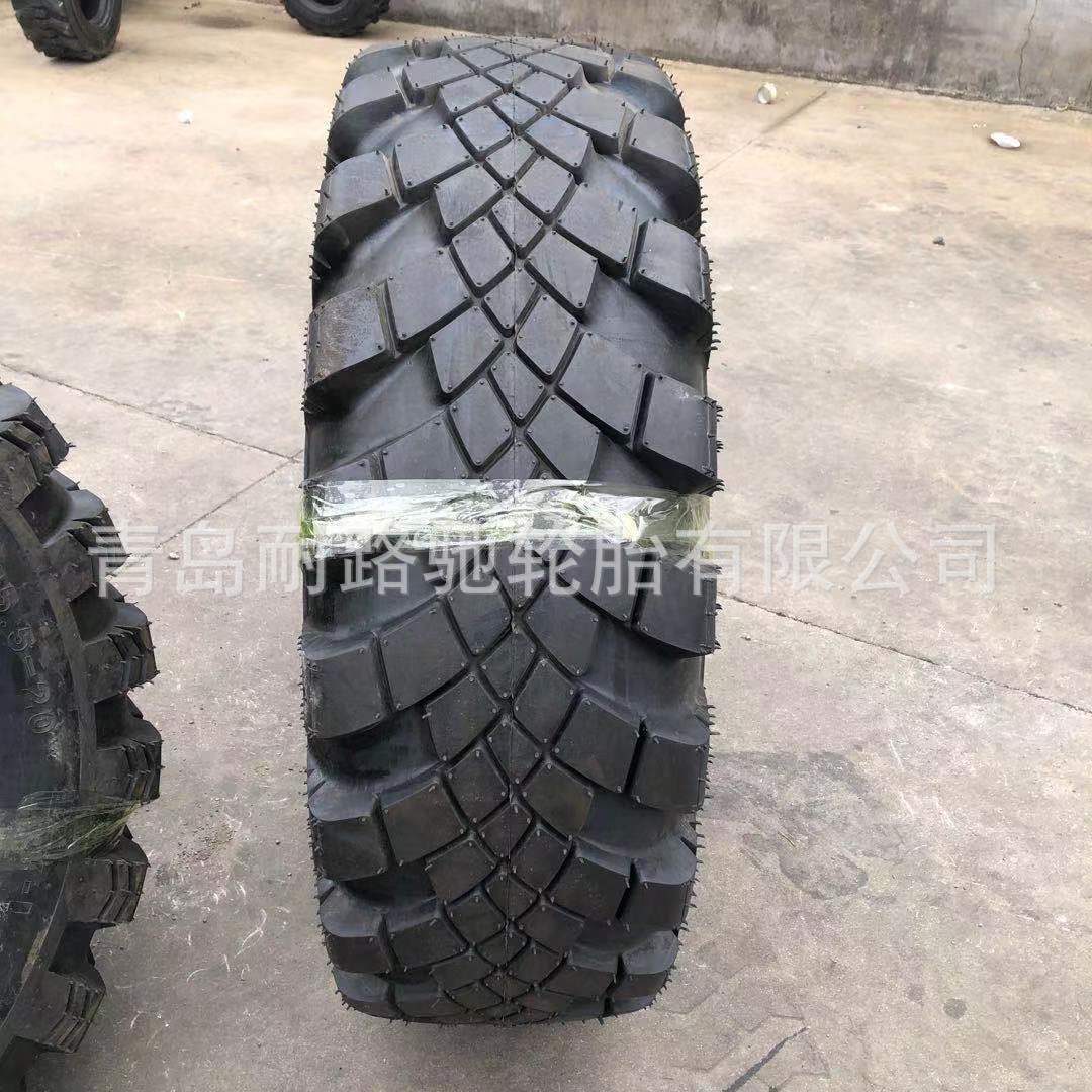越野轮胎15.5-20载重卡车轮胎15.5R20尼龙钢丝两款