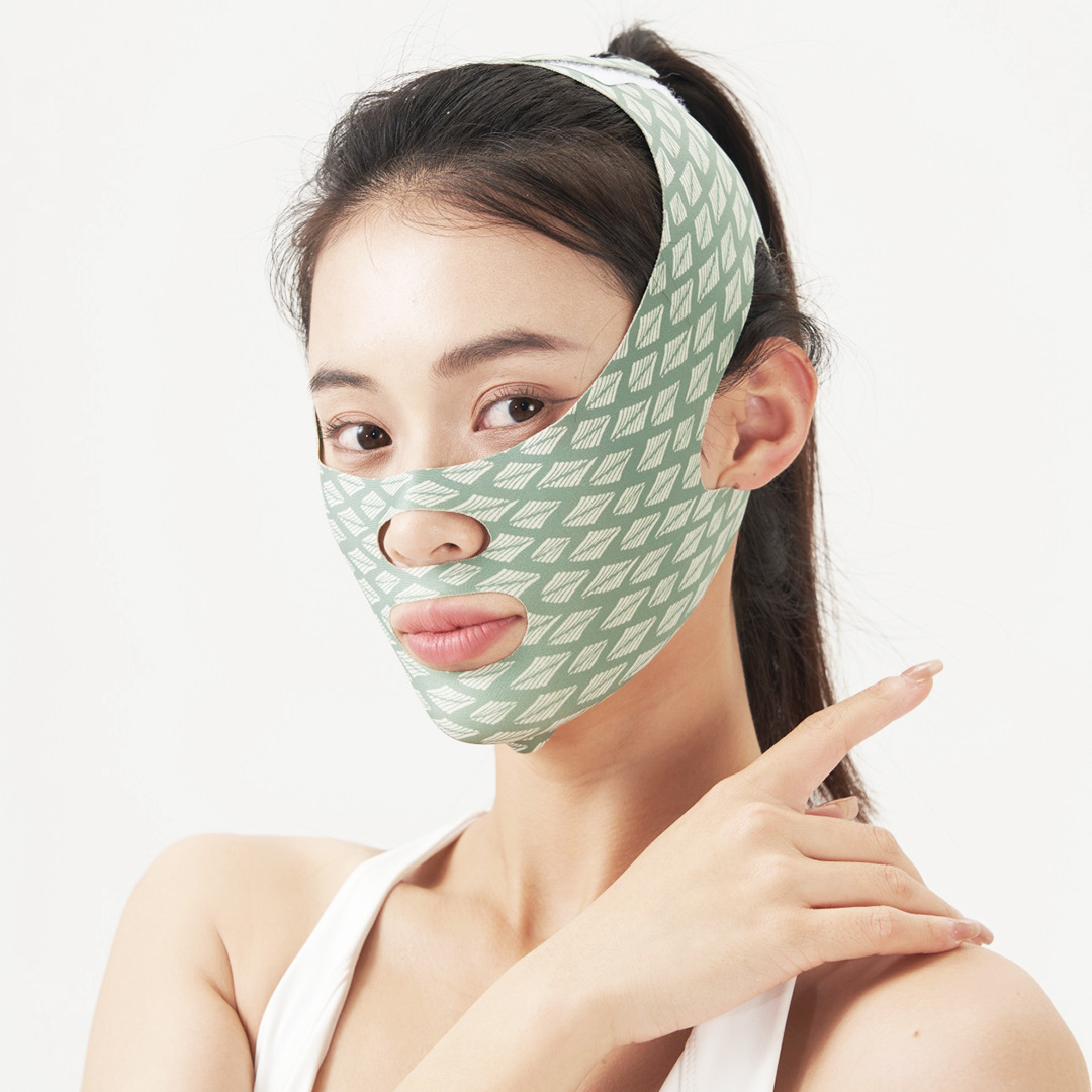 A face mask that shapes and lifts the entire face, suitable for double chins, frown lines, and facial contouring.